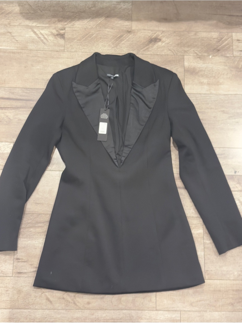 Fashion Nova Black V-Neck Blazer Dress